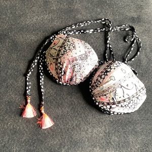 Victoria’s Secret bathing suit top